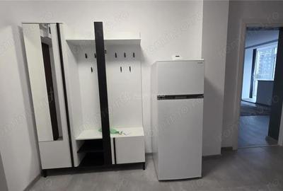 Apartament cu 2 camere semidecomandat în Rovine - 1