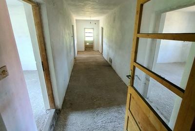 Casă cu 4 camere în Boțârcani - 11