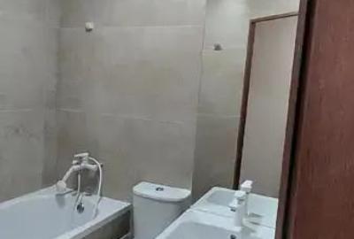 Apartament cu 2 camere decomandat în Florilor - 2