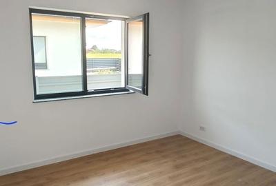 Casă cu 4 camere în Domnești - 6