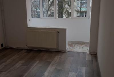 Apartament cu 2 camere semidecomandat în Mărășești - 1