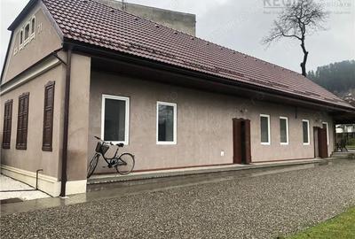 Casă cu 3 camere cu Teren 600 Mp în Cernatu - 2