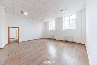 Spațiu comercial, de 222 mp, în Neptun - 5