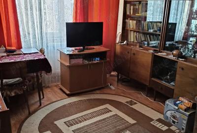 Apartament cu 3 camere semidecomandat în Trivale - 10