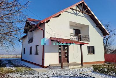 Vila spatioasa in Liteni Moara - 1