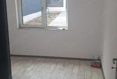 Casă cu Teren 630 Mp în Horia - 1