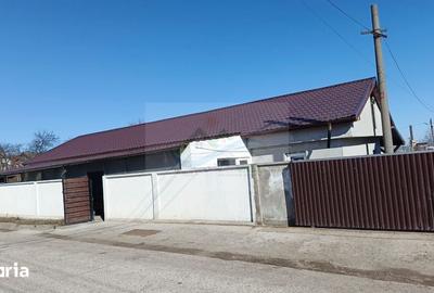 Casă cu 4 camere cu Teren 840 Mp în Moara - 1