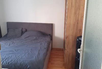 Apartament cu 3 camere decomandat în Dărmănești