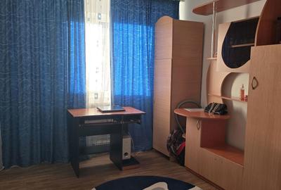 Apartament cu 2 camere semidecomandat în Tineretului - 3