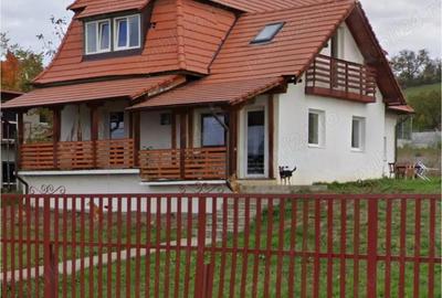 Inchiriez casa s+p+m,6 camere viile sibiului - 2