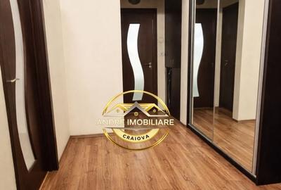 Apartament cu 2 camere decomandat în Calea București - 5