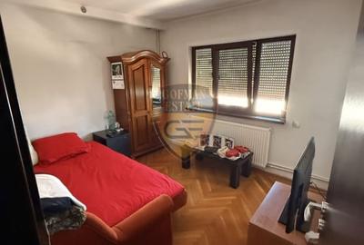 Apartament cu 4 camere decomandat, mobilat în Tomis III - 6