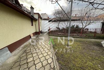 Casa 2 camere+Garaj+Curte 500 mp-Zona Piata Abator/Str. Bucuresti - 24