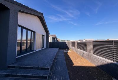 Casă individuală cu 4 camere cu Teren 300 Mp în Sânpetru - 3