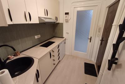 Garsonieră nedecomandată, mobilată în Sala Palatului - 6