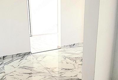 Apartament cu 3 camere nedecomandat în Central - 2