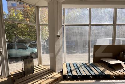 Spațiu comercial, de 120 mp, în 1 Mai - 3