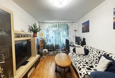Apartament cu 4 camere semidecomandat în Pantelimon