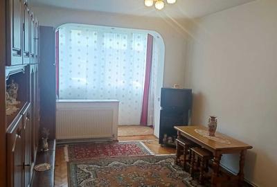 Apartament cu 3 camere decomandat în Exterior Vest - 3