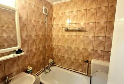 Garsonieră decomandată în Nord