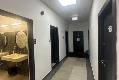 Spațiu comercial, de 35 mp, în Central - 7