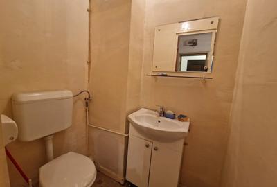 Apartament cu 4 camere decomandat în Obor - 9