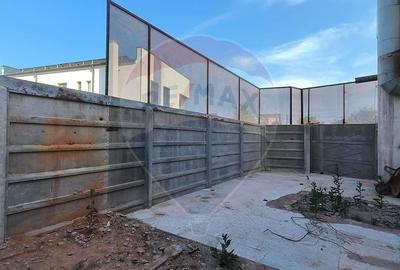 Spațiu comercial, de 690.09997558594 mp, în Central - 18