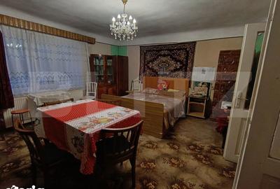 Casă cu 4 camere cu Teren 1000 Mp în Central - 3