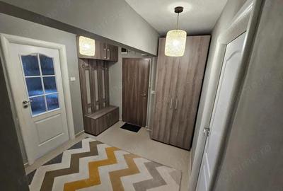 Apartament cu 3 camere decomandat, mobilat în ICIL