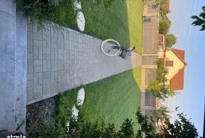 Casă cu Teren 800 Mp în Central - 4