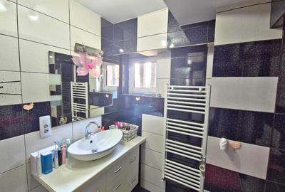 APARTAMENT 3 CAMERE, 81 MP - CENTRALA PROPRIE - RENOVAT - 7