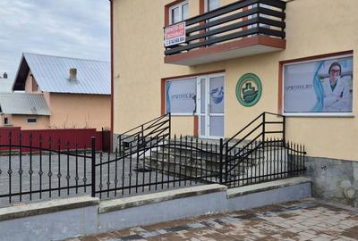 Spațiu comercial, de 90 mp, în Marginea