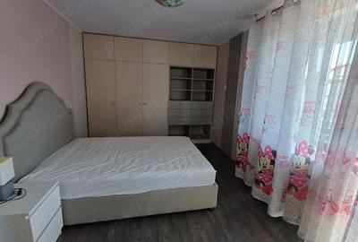 Casă cu Teren 375 Mp în Central - 2