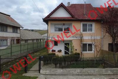 De vânzare casă familială în loc. Întorsura Buzăului, sat Floroaia! - 2