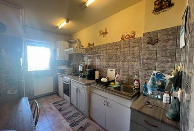 Apartament cu 3 camere decomandat, mobilat în Valea Aurie - 7