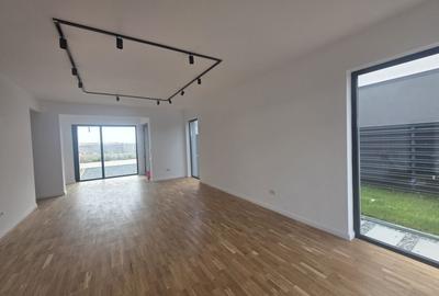 Vila LUX | 5 camere | TUNARI - 2