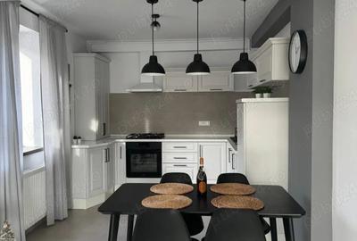 Apartament cu 2 camere decomandat în Central - 4