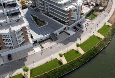 Penthouse pe malul lacului cu o terasa de 95 mp - BlackFriday by the lake - 4