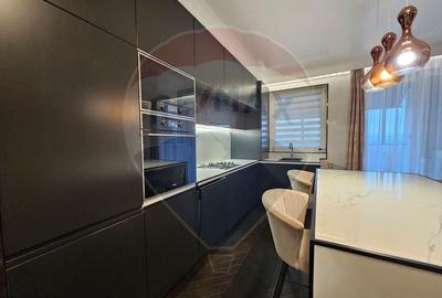 Apartament cu 3 camere semidecomandat, mobilat în Central - 21