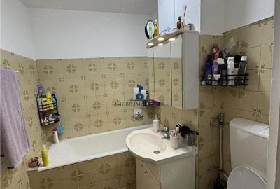 Apartament cu 3 camere decomandat în Giurgiului - 10