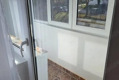 Apartament cu 3 camere decomandat în Calea București - 5