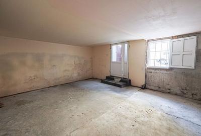 Proiect de clinică sau birouri în centru â&#128;&#147; casă cu demisol, de renovat - 4