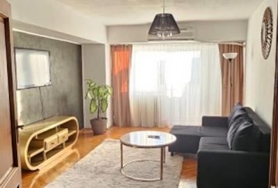 Apartament cu 3 camere decomandat în 1 Decembrie 1918
