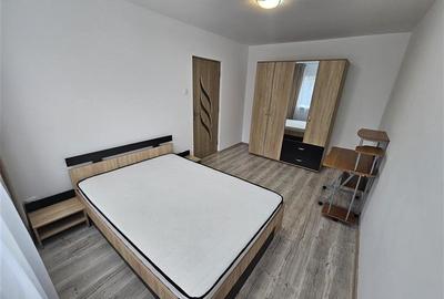 Apartament cu 2 camere semidecomandat în Narcisa - 3