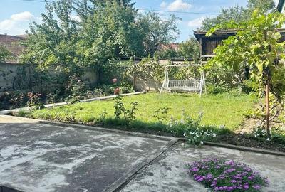 Apartament de Vanzare la Parterul unei case colective - 2