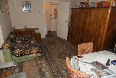 Apartament cu 2 camere decomandat în Central - 3