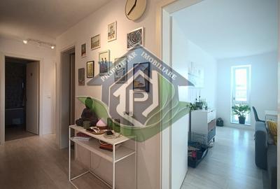 Apartament cu 3 camere decomandat, mobilat în Tractorul - 3