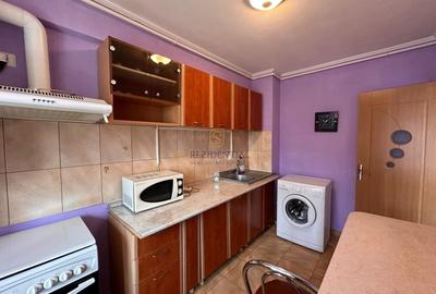 Garsonieră decomandată, mobilată în Sud - 3