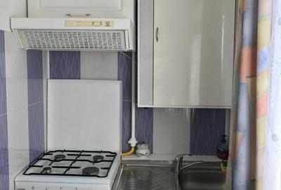 Apartament cu 2 camere decomandat în Ampoi 3