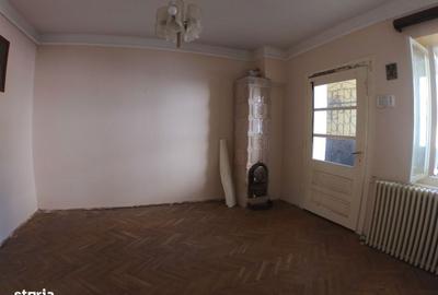 Casă cu 4 camere în Central - 4